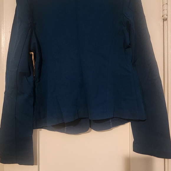 Jacket - Picture 3 of 3